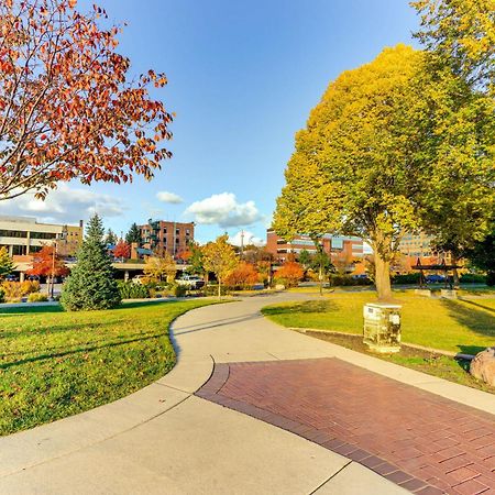 Modern Coeur Dalene Getaway Condo Walk Downtown! Coeur d'Alene Exterior photo